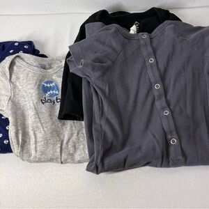 Kate‎ Quinn and Gerbers onesies